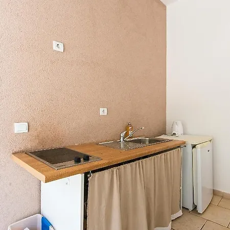 Apartments With A Parking Space Brela, Makarska - 16596 Exterior photo