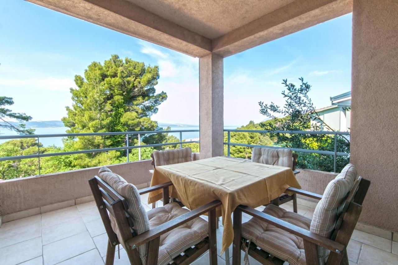 Apartment With A Parking Space Brela, Makarska - 16596 *