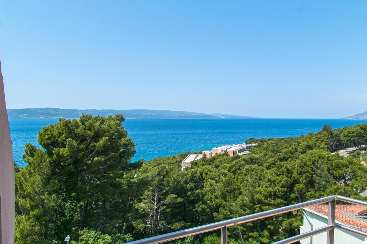 With A Parking Space Brela, Makarska - 16596 Brela